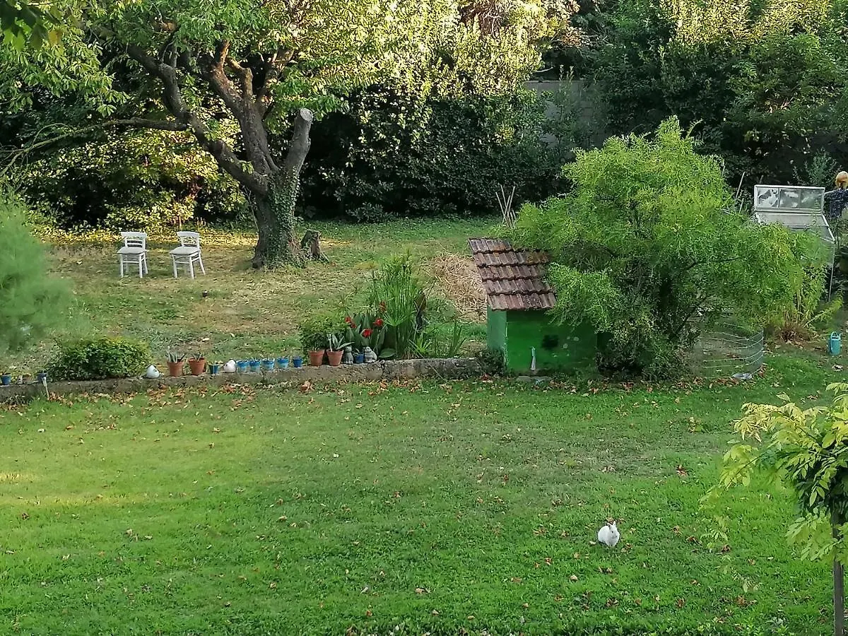 Bed and Breakfast Notre campagne provençale à Avignon 0*,  France