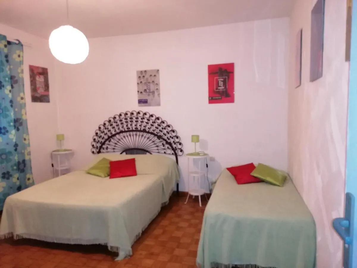 Notre Campagne Provencale Bed & Breakfast Avignon