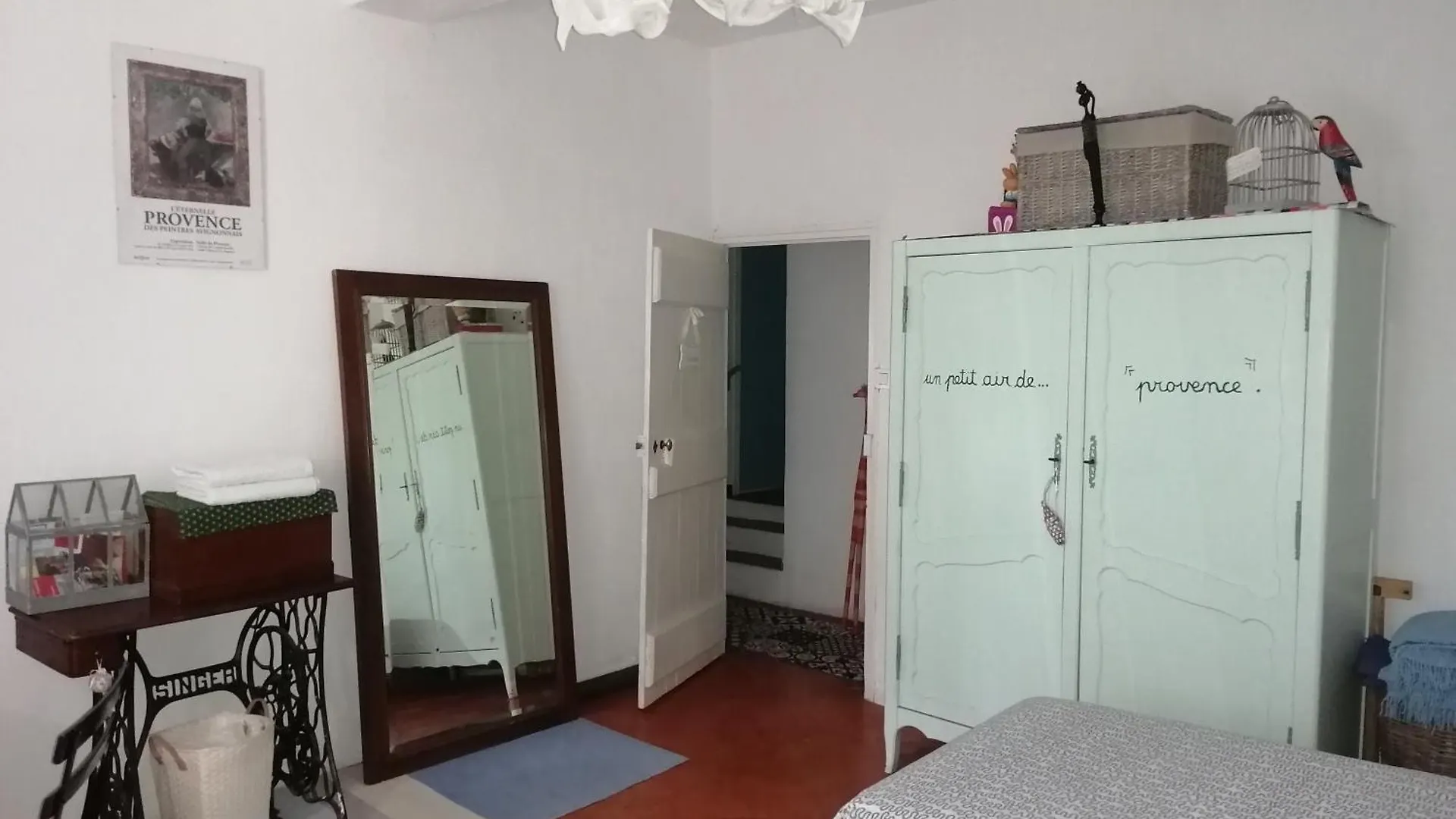 Notre Campagne Provencale Bed & Breakfast Avignon